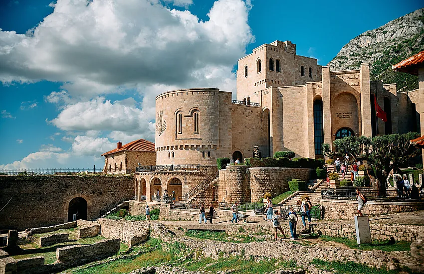 Exploring Albania with a Polish Guide: Hidden Gems, Local Stories, and Must-Do Excursions