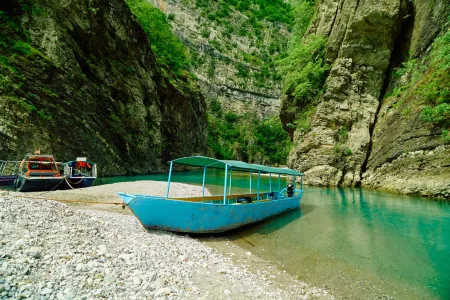 Exploring Albania with a Polish Guide: Hidden Gems, Local Stories, and Must-Do Excursions